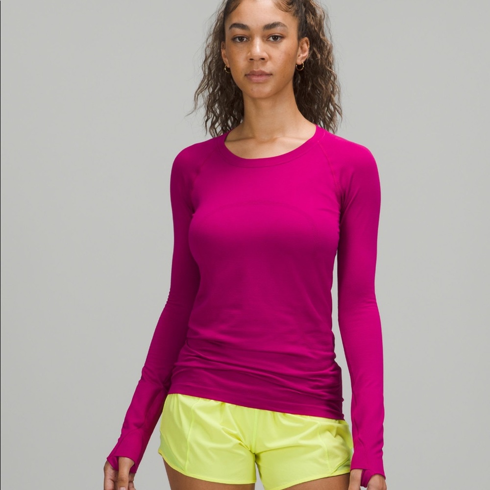 Lululemon top